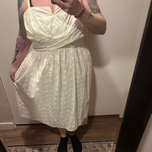 Chic Cream Midi Dress